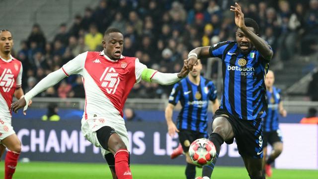 开云体育官网-米兰请看：停不住的劳塔罗，现象级的图拉姆