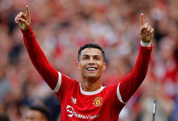 开云体育在线-令曼联升华or只锦上添花？看各界热议C罗回归首秀